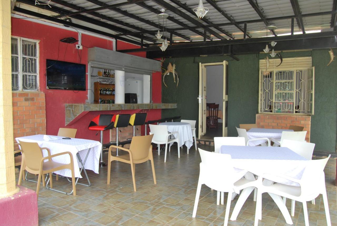 Frontiers Hotel Entebbe Dış mekan fotoğraf