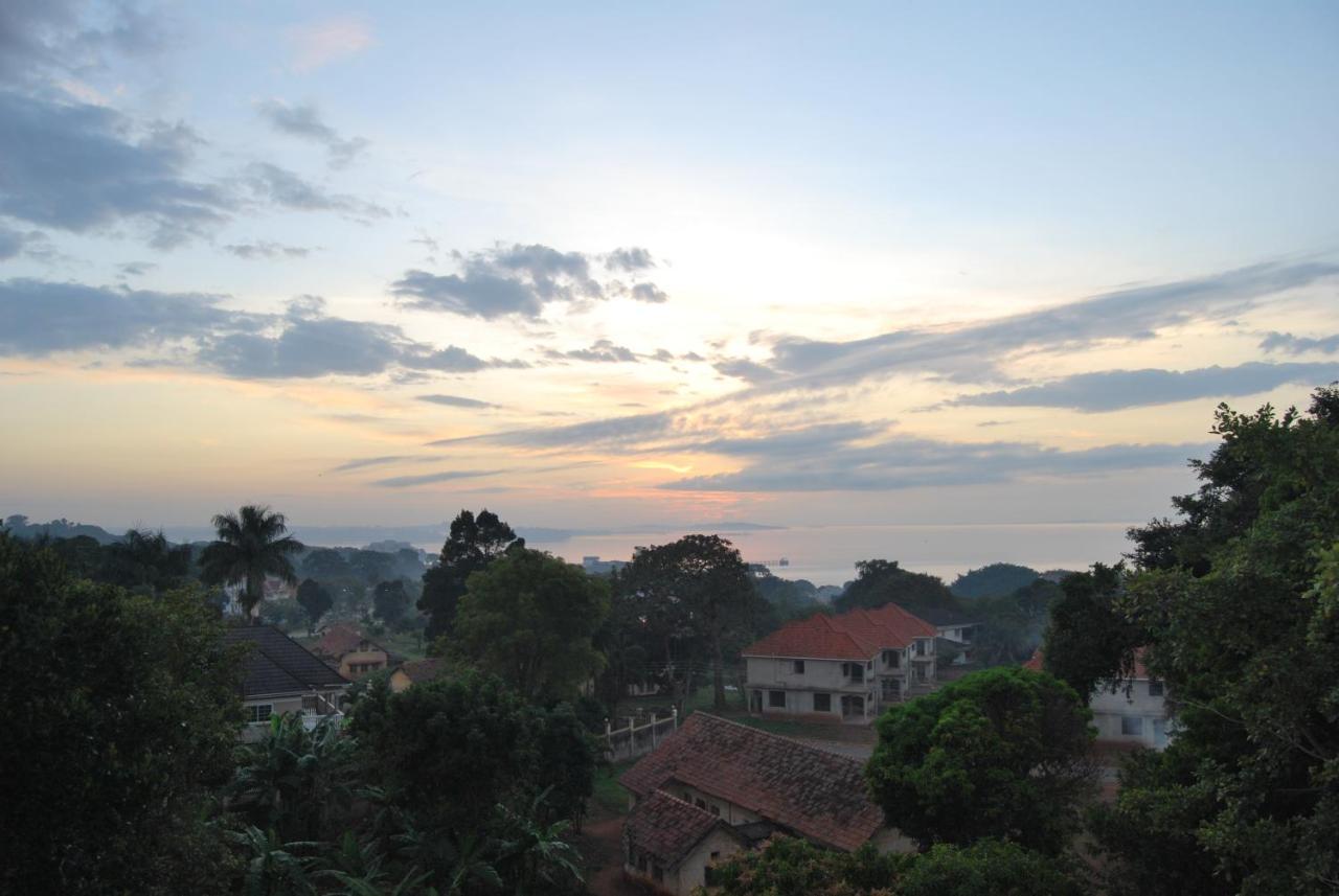 Frontiers Hotel Entebbe Dış mekan fotoğraf