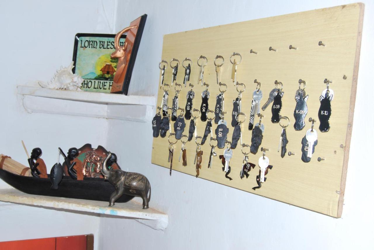 Frontiers Hotel Entebbe Dış mekan fotoğraf