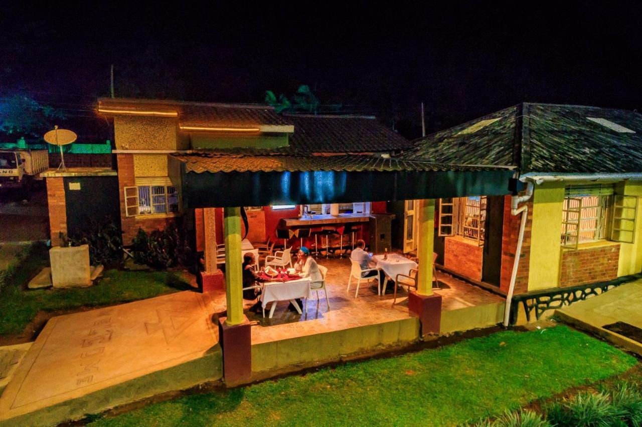 Frontiers Hotel Entebbe Dış mekan fotoğraf